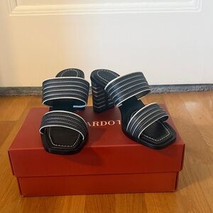 Bernardo 1946 Bari Striped Double Strap Sandals Sz 7.5 NIB $199 Originally $345